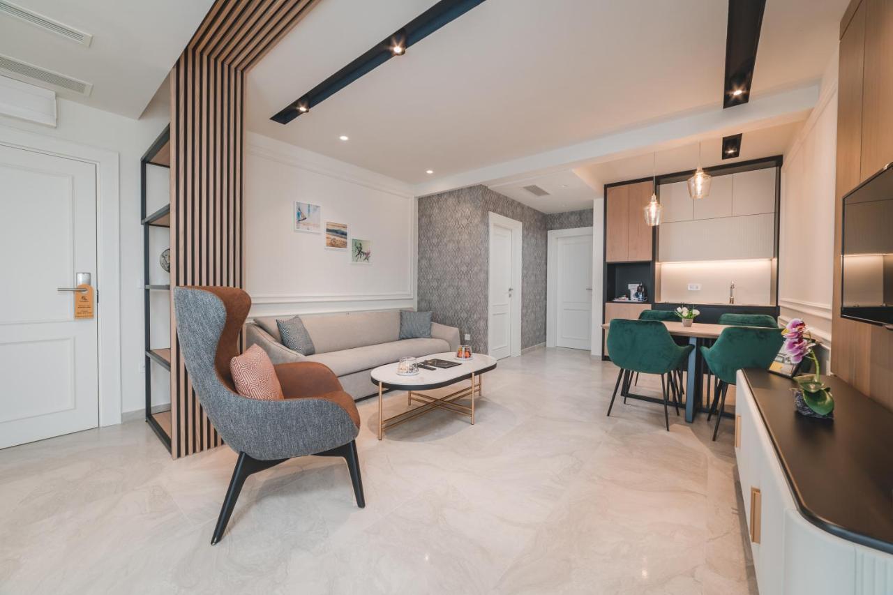 Kalamper Apartments Dobra Voda Luaran gambar