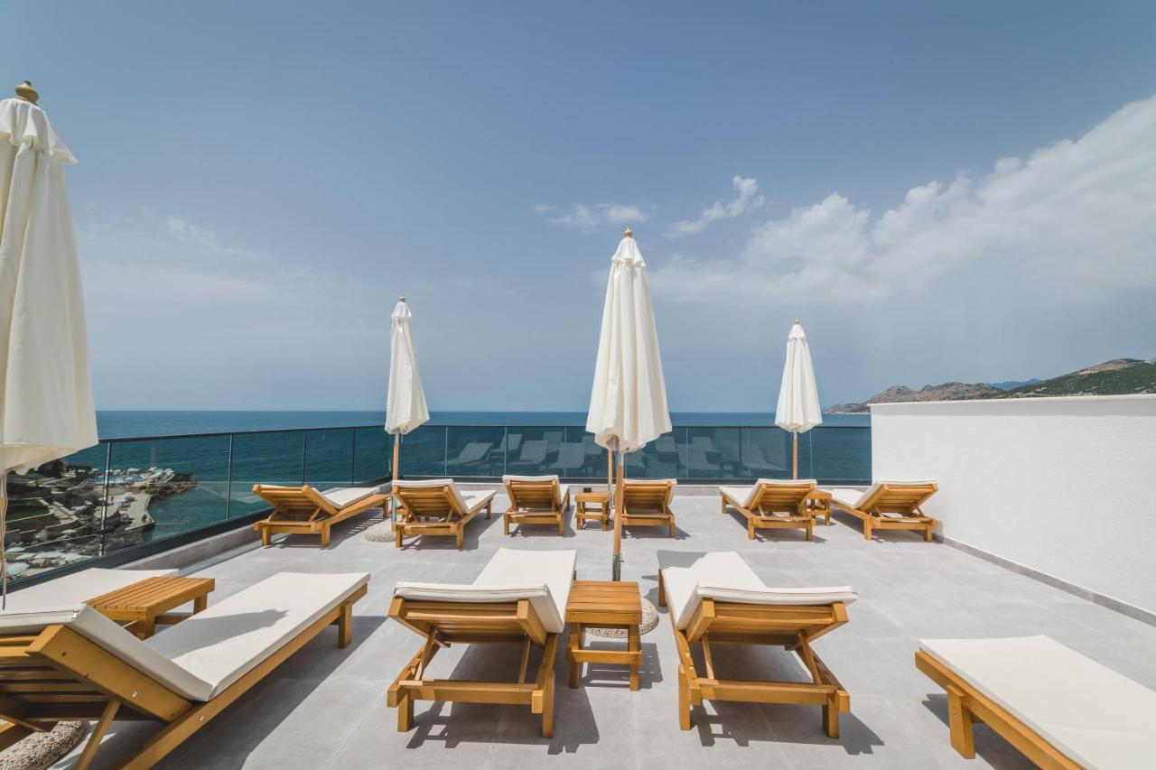 Kalamper Apartments Dobra Voda Luaran gambar